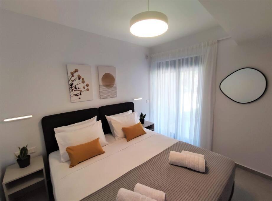 Apartment Brand New Next To The Beach, Peaceful Square, Garden View Rethymno