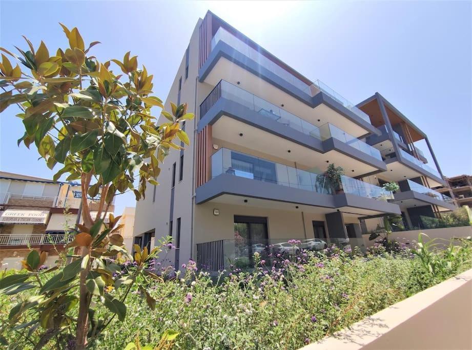 Brand New Next To The Beach, Peaceful Square, Garden View Appartement Réthymnon